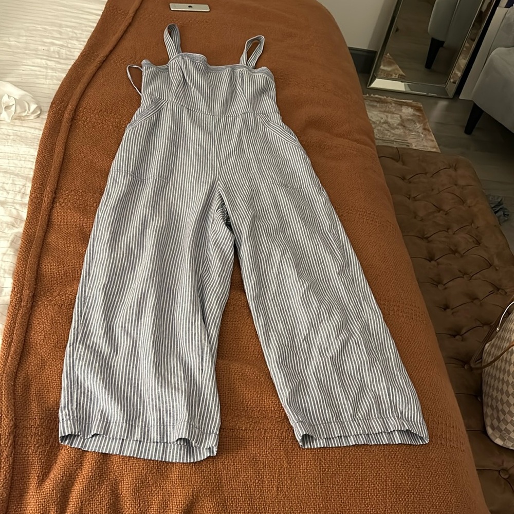 H+M jumper blue and white stripe size M